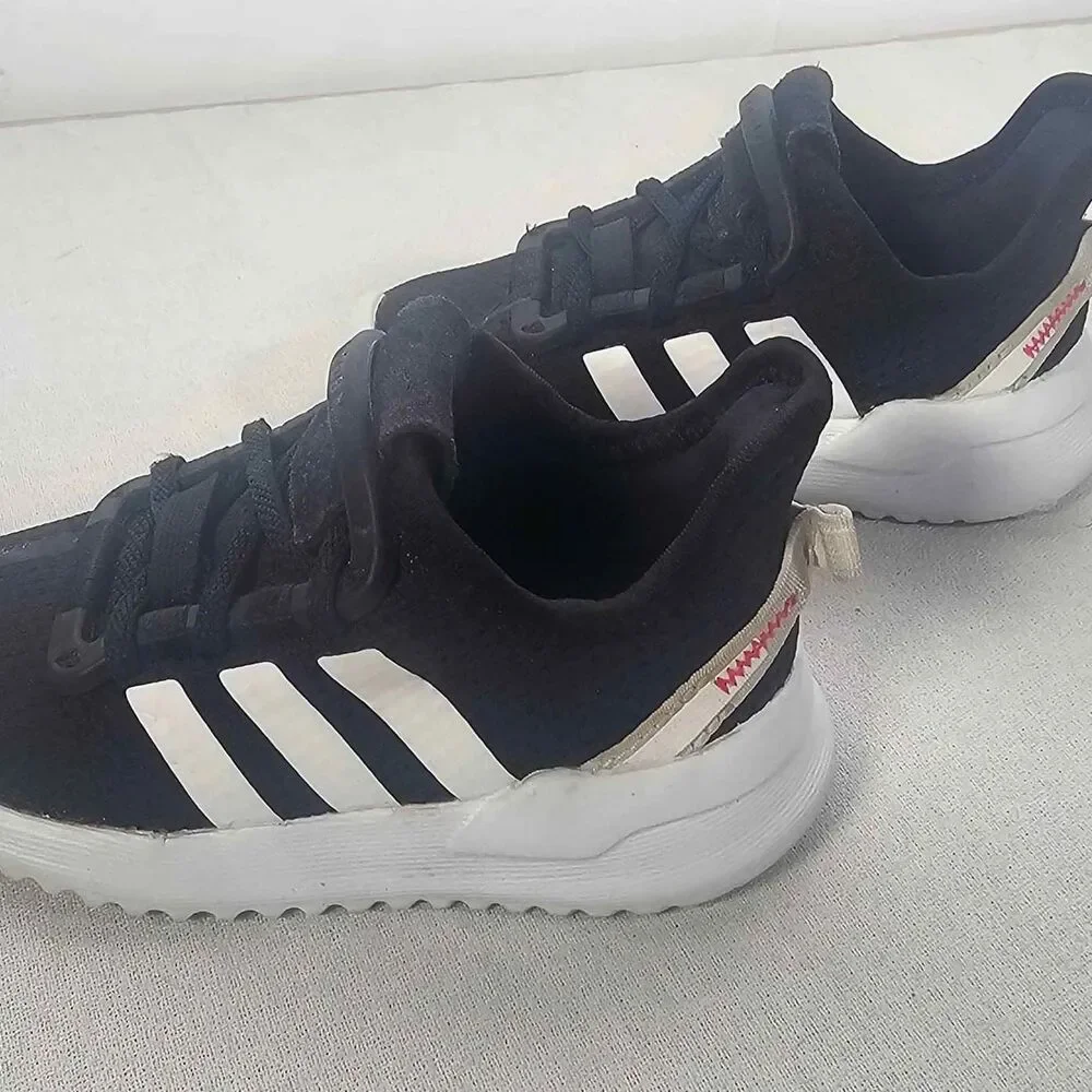 Kids Black / White Adidas Shoes - Size 6 Boys